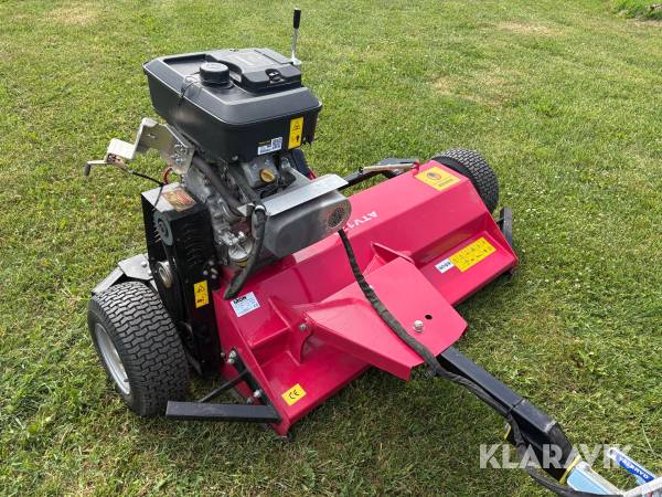 Slåtterklippare / slaghack Iron Baltic Flail Mower 18hp