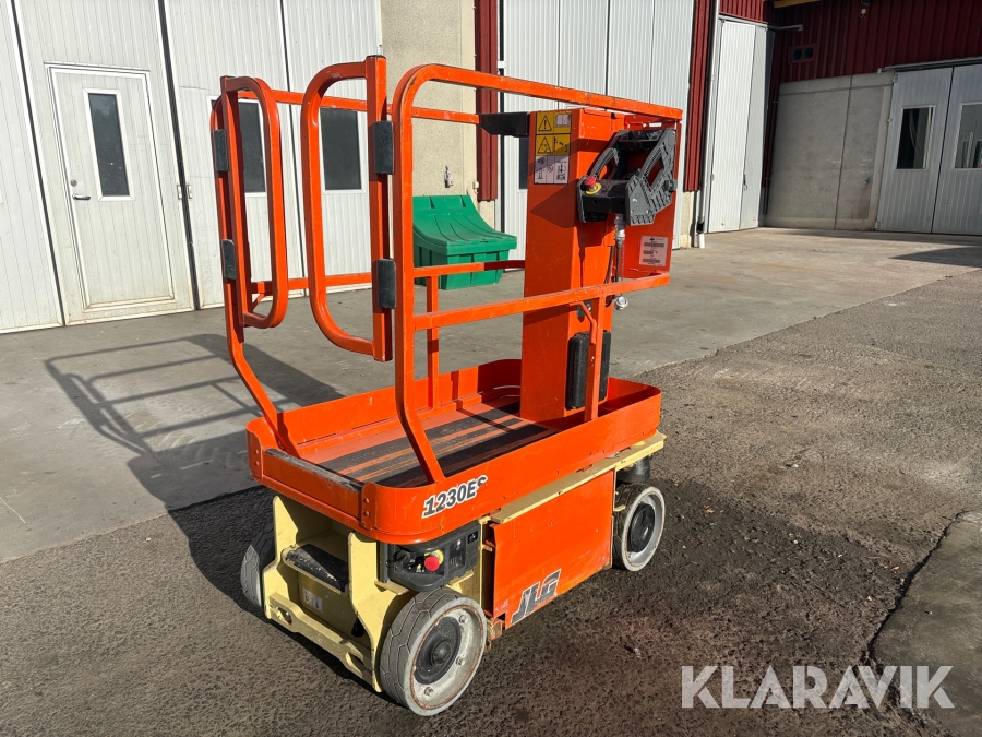 Pelarlift JLG 1230 ES