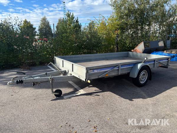Personbilssläp/biltransport Tiki CP365-RB med tipp