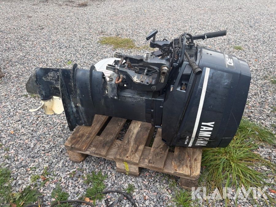 Båtmotor Yamaha 30DEO