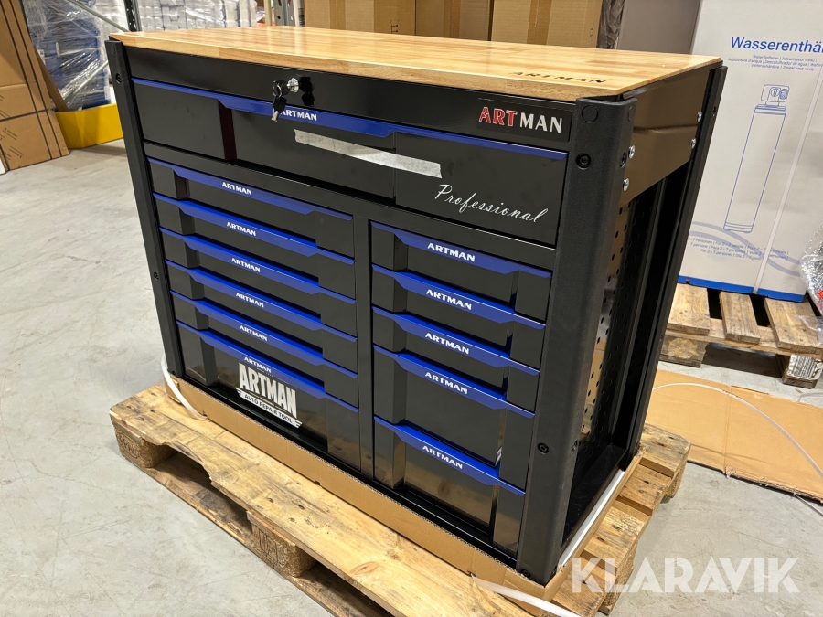 Stor Vektygsvagn med hjul och träbänkskiva