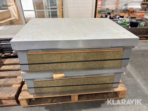 Isolerad taklucka/röklucka 2 st
