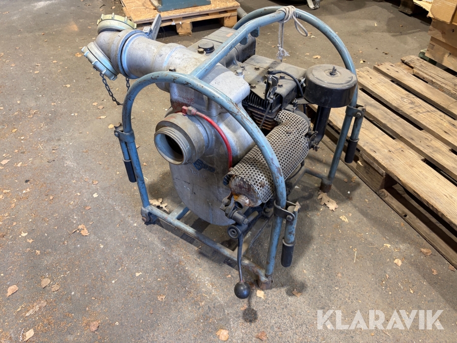 Bensindriven vattenpump Wilh. Ruberg