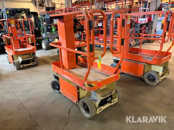 Pelarlift JLG 1230 ES