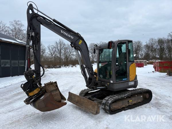 Grävmaskin Volvo ECR50D med skopor