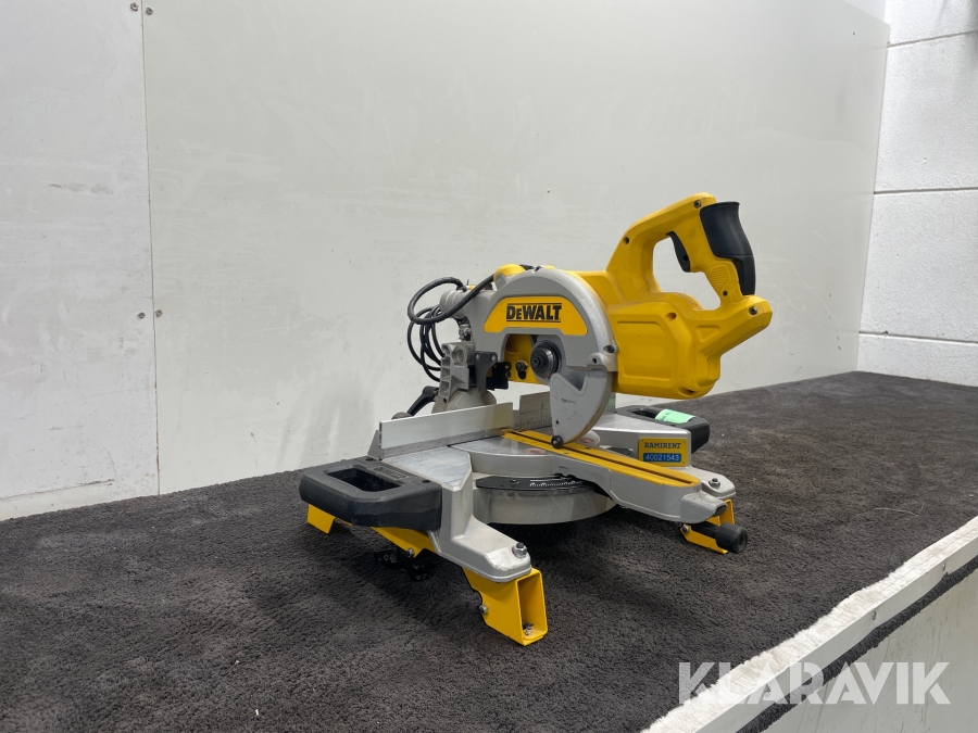 Kap&geringsåg Dewalt DW777