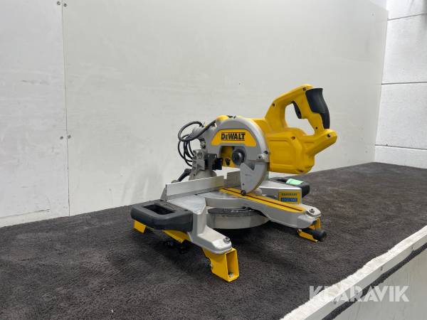 Kap&geringsåg Dewalt DW777