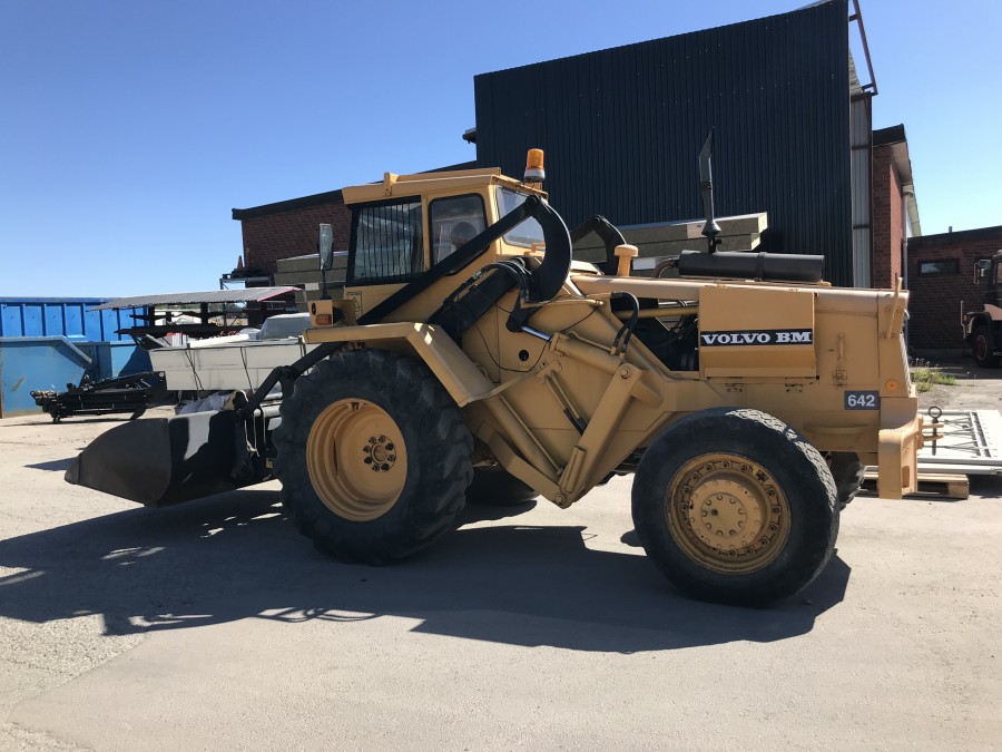 Baklastare Volvo BM 642 