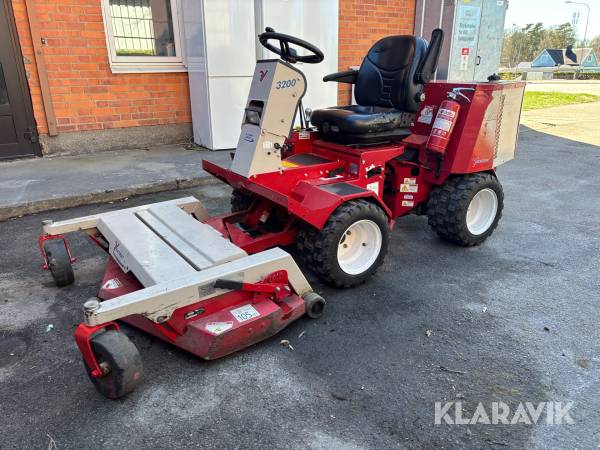 Gräsklippare Ventrac 3200