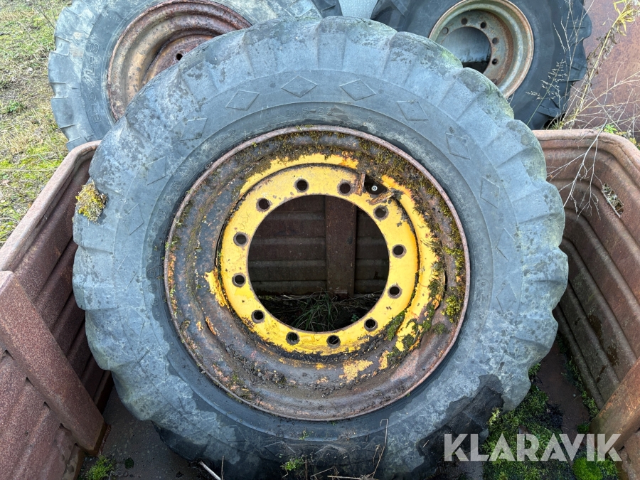 Entreprenaddäck 15.5-25