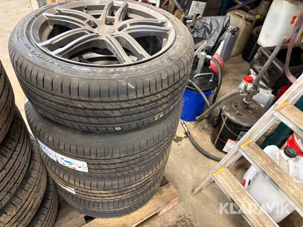 Sommarhjul 4 st Maxtrek 225/45R18