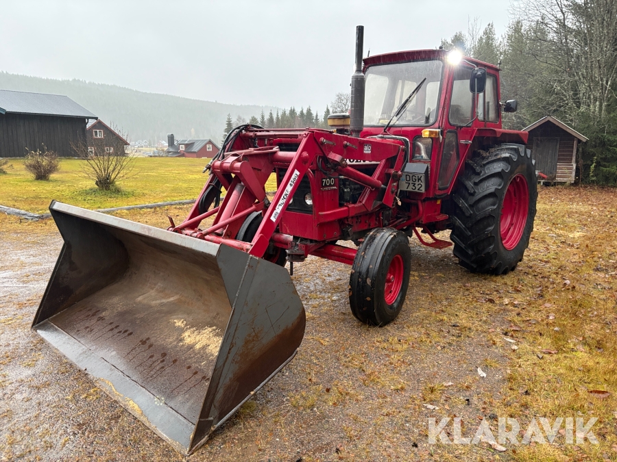 Traktor Volvo BM 700 Turbo med vagn