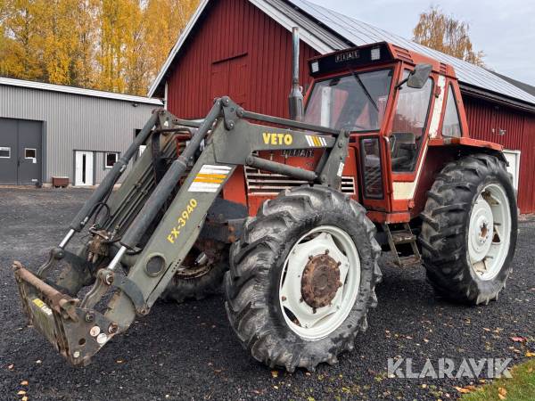 Traktor Fiat 980 DT med Frontlastare 4WD
