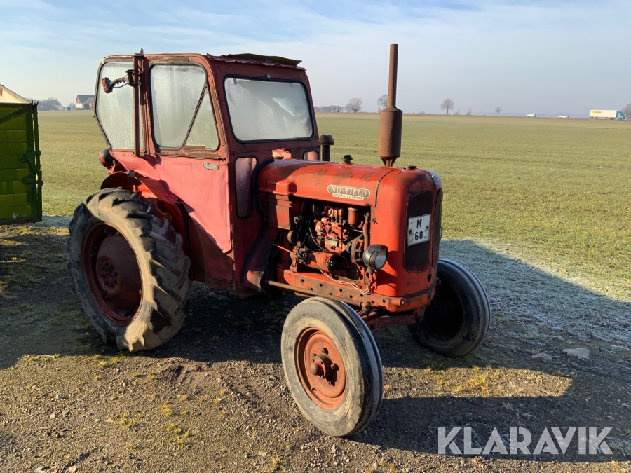 Traktor Nuffield 3DL