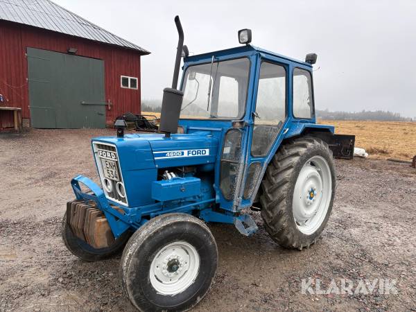 Traktor Ford 4600