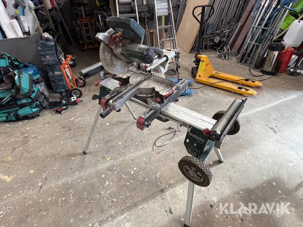 Kap och gersåg Metabo KGS216M