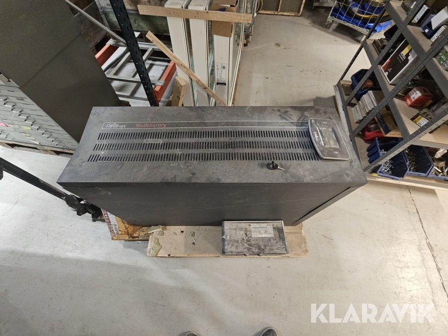 Batteribackup  (UPS)