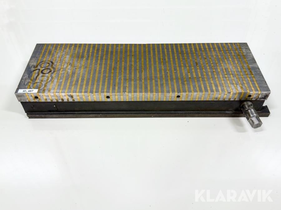 Permanentmagnetiskt magnetbord