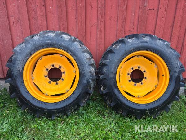 Hjul till spruta Nokian 13.6-28 2st