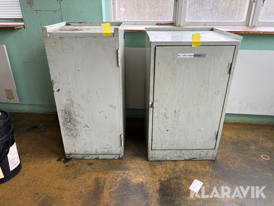 Plåtskåp 2st