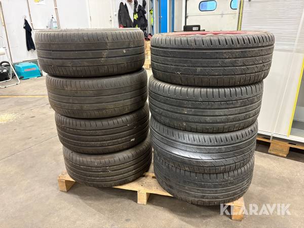 Däck och fälg 235/40R18 + 225/45R17 8st