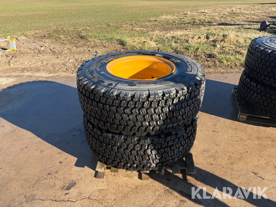 Vinterdäck lastmaskin Ljungby L9 Yokahama S01