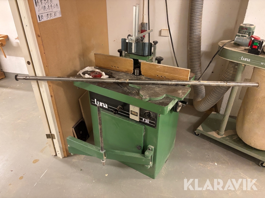 Fräs Luna F30 med rullbord