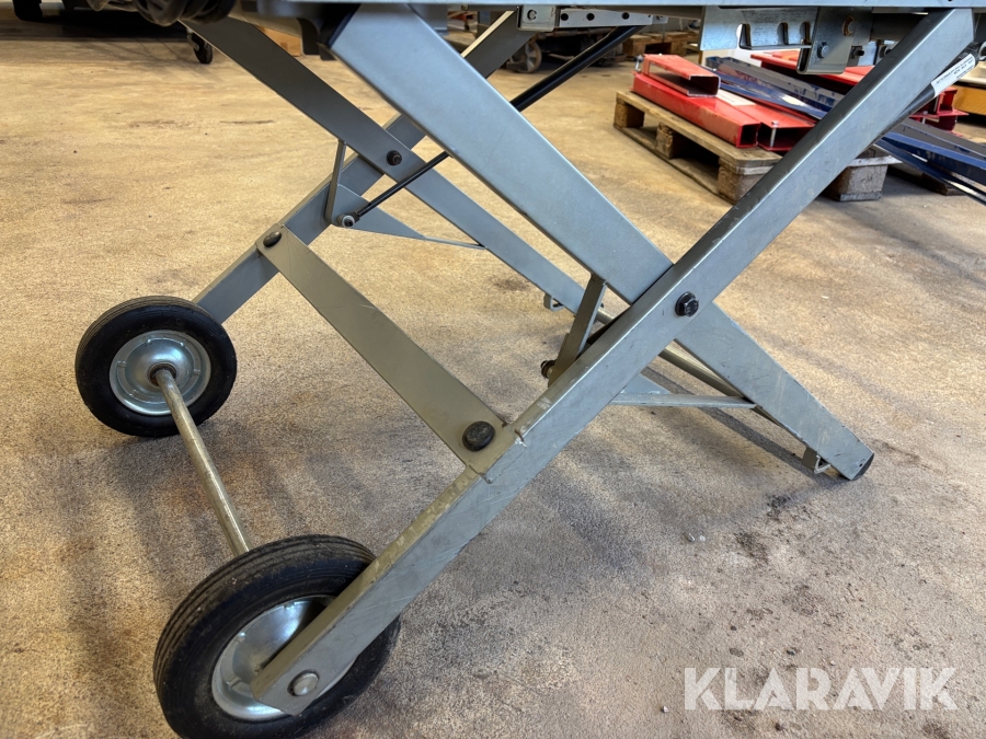 Bordssåg Makita 2704, Avesta, Klaravik auktioner
