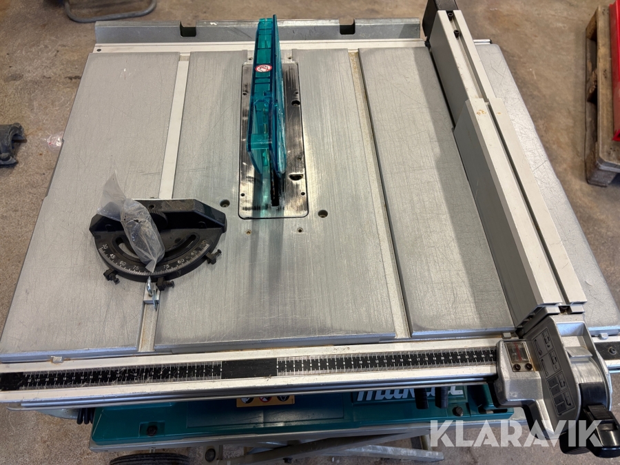 Bordssåg Makita 2704, Avesta, Klaravik auktioner
