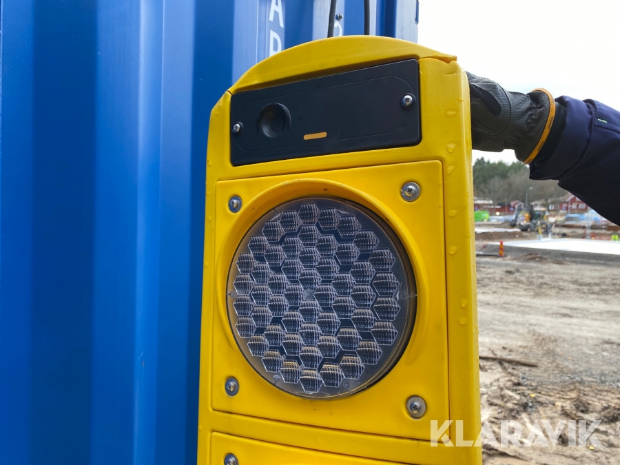 Berlex R6 Klaravik Auktioner | Trafikljus 2 st Berlex R6