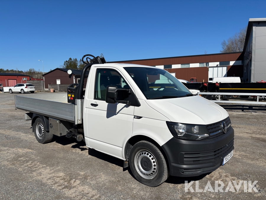 Lätt lastbil med kran Volkswagen Transporter T6 Pickup