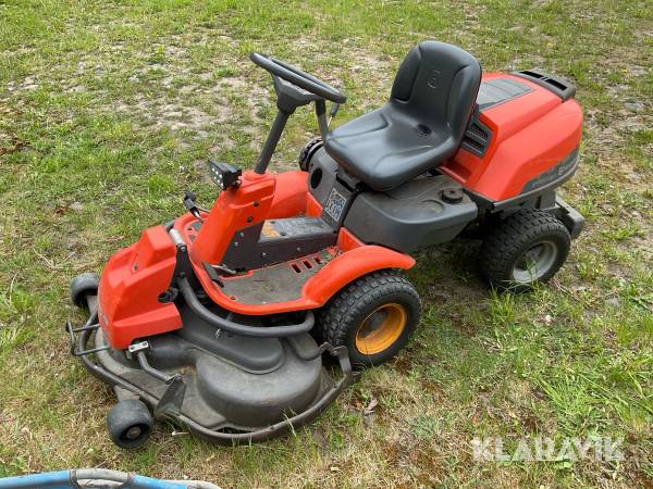Gräsklippare Husqvarna R175 AWD med tillbehör