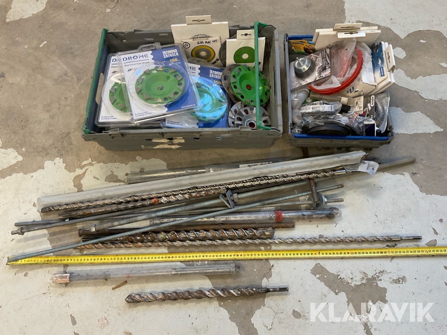 Diverse borr och slipskivor