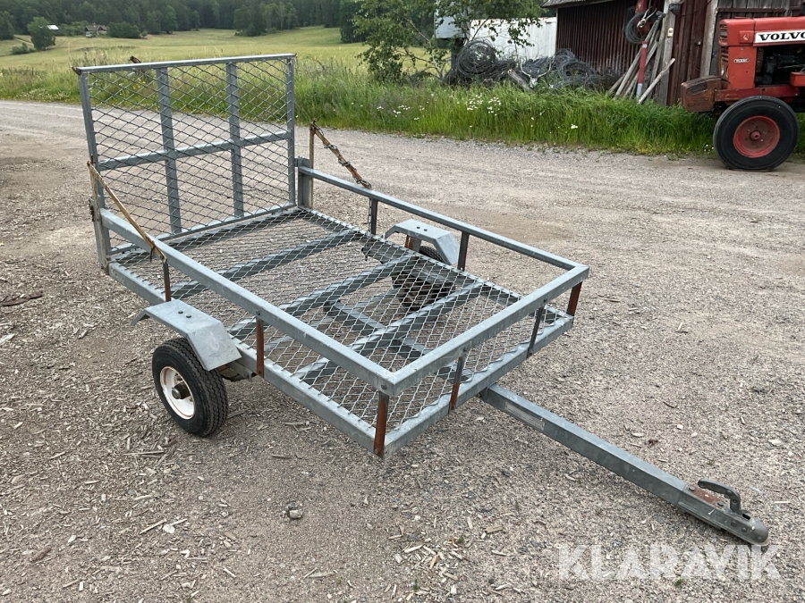 Släp till fyrhjuling