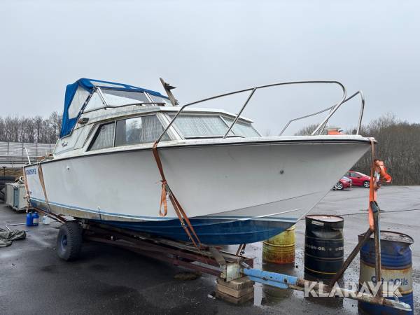 Motorbåt Coronet De Luxe 24