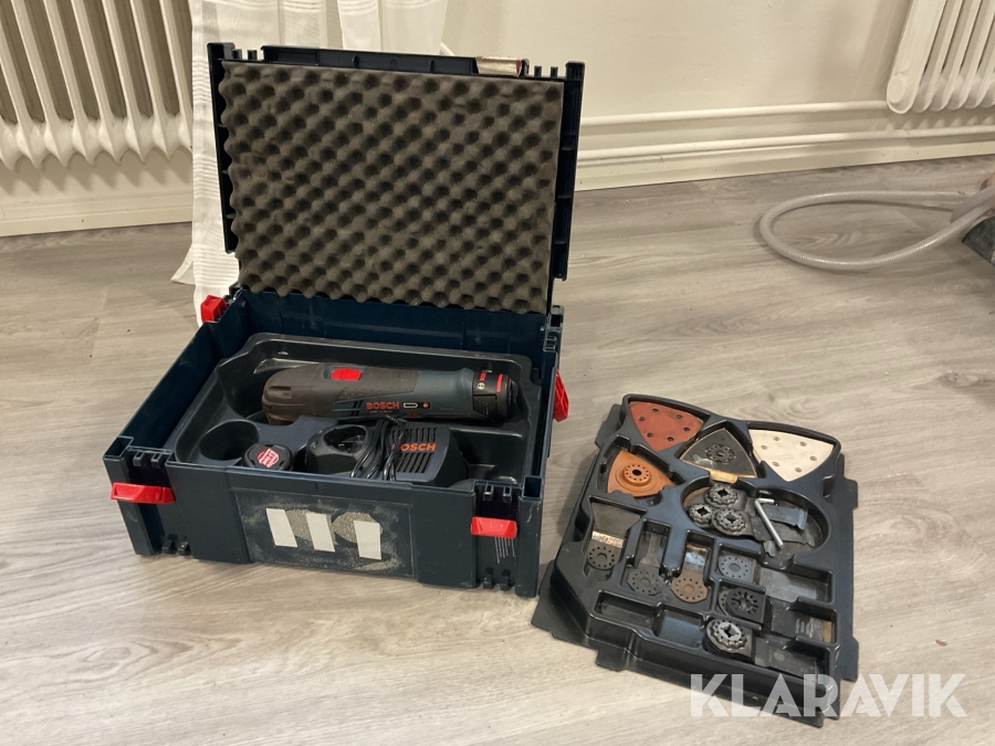 Multimaskin Bosch GOP 10,8 V-LI Professional med redskap