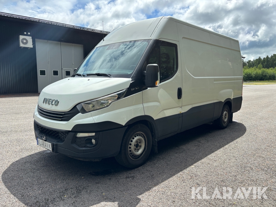 Skåpbil Iveco Daily 35 van automat / dragkrok