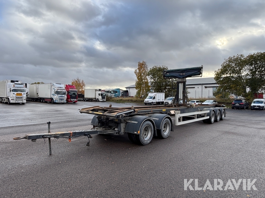 Lastväxlarsläp Kilafors utrustad med HyCover