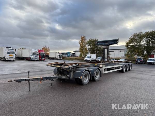 Lastväxlarsläp Kilafors utrustad med HyCover