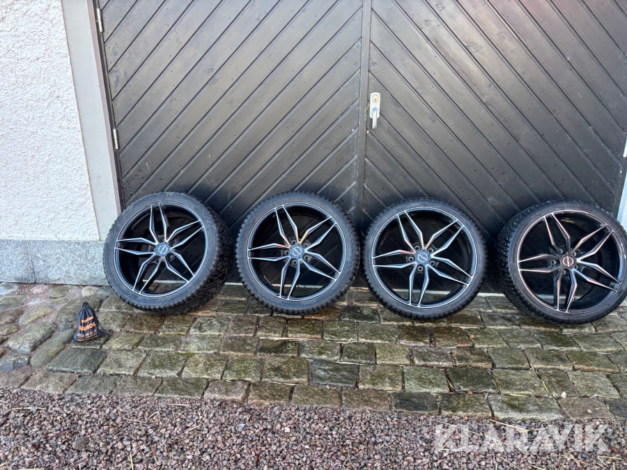 Kompletta hjul Nokian 275/35R20 / 245/35R20 4st 5/120
