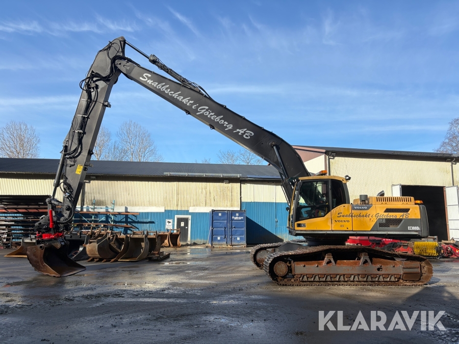 Långgrävare Volvo EC300DL