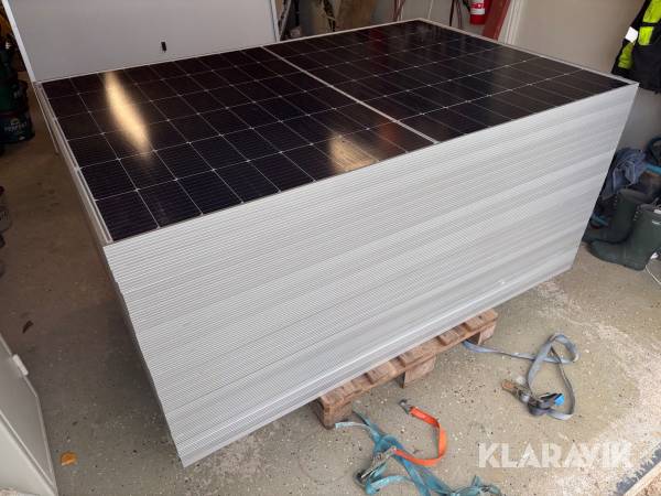 Solceller 28 st Soloport SPM 420/ 108 med växelriktare 28 kW