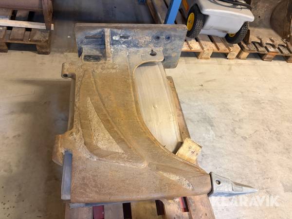 Frontdel till Kabelplog EMA 65mm- 1000mm