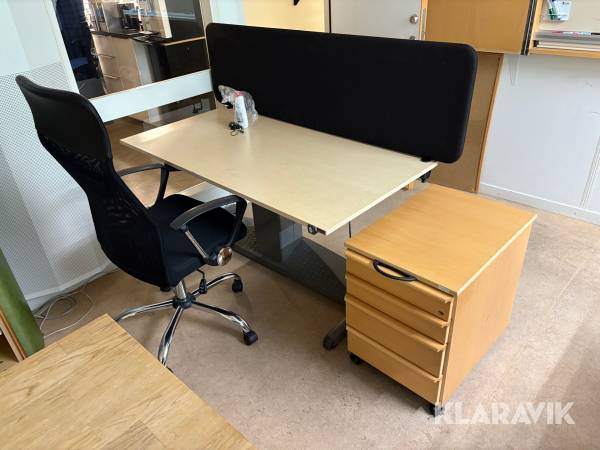Diverse kontorsmöbler