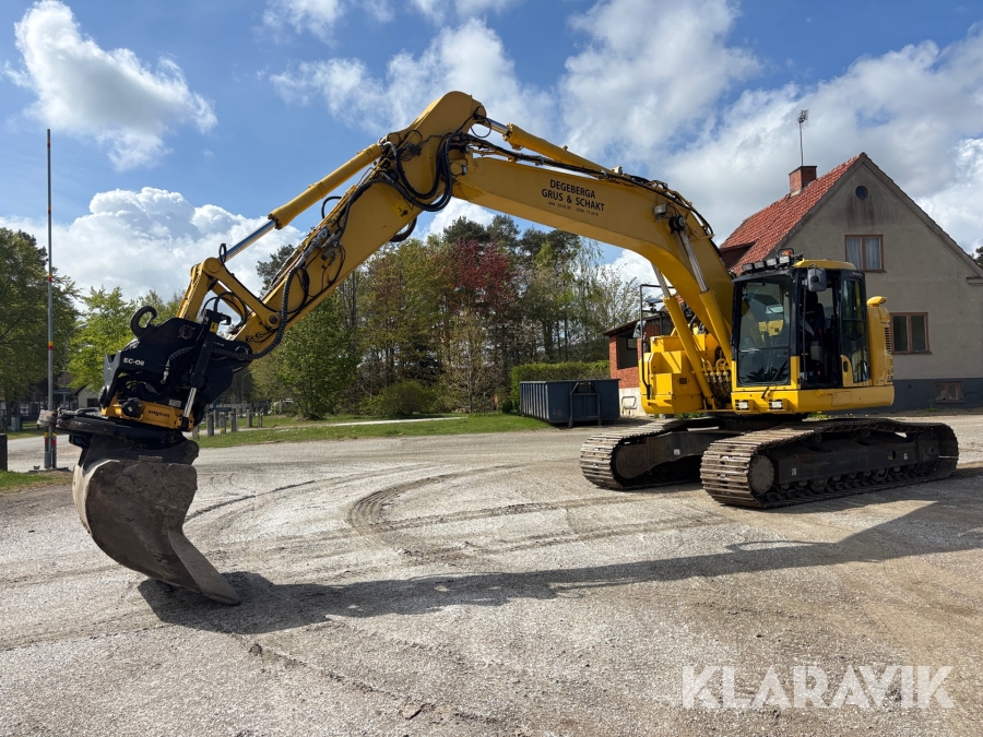Grävmaskin Komatsu PC228USLC-11