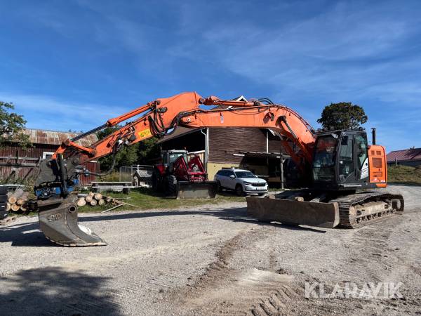 Grävmaskin Hitachi ZX225 USLC-6 med grävsystem