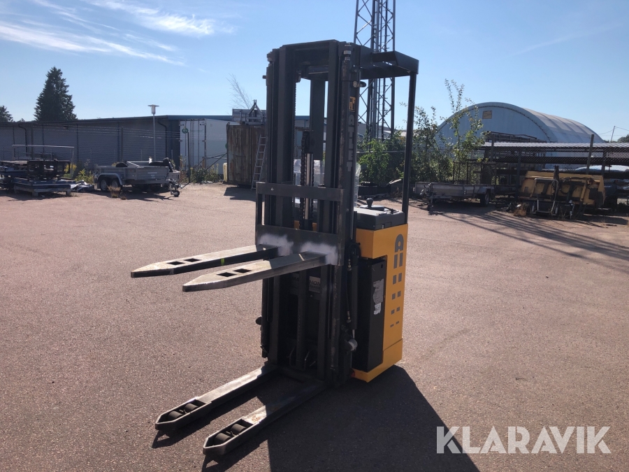 Ståstaplare Atlet A160 