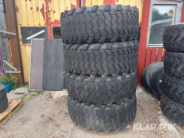 Entreprenaddäck Nokian TRI 4st