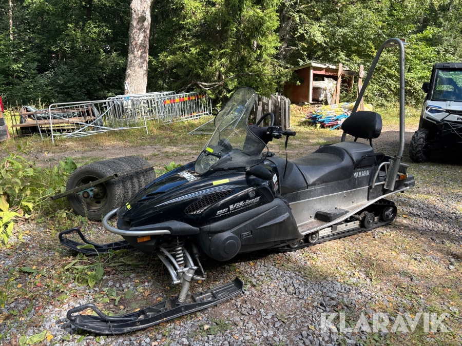 Snöskoter Yamaha RS Viking Professionell