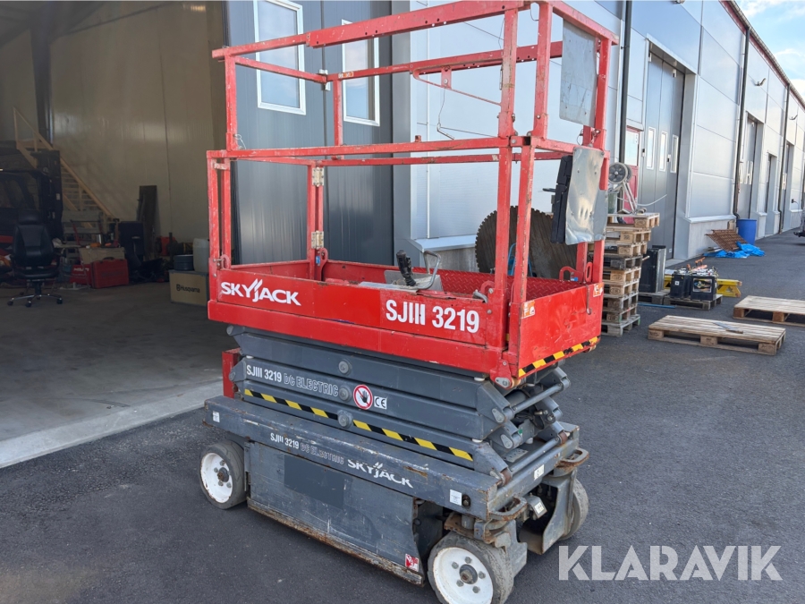 Saxlift Skyjack SJIII 3219 DC Electric Nybesiktigad